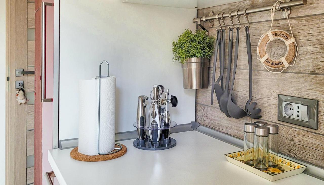 A Casa Di Oscar Apartment เดวามารีนา ภายนอก รูปภาพ